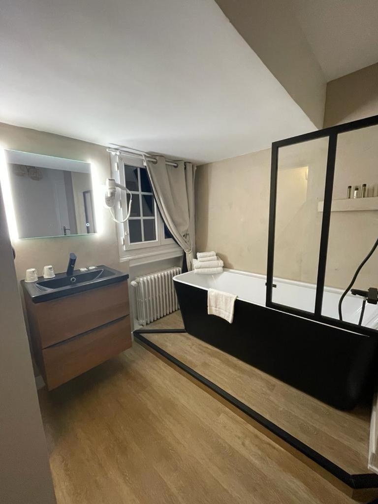Hotel De La Mer - Deauville Blonville - Boutique Hotel De Charme Vue Mer Ou Campagne - Acces Direct Plage ภายนอก รูปภาพ